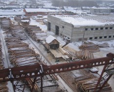 Производство оцилиндрованного бревна в Омске